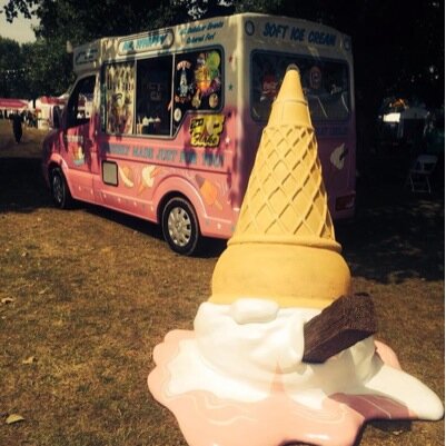 A well established family run business with over 20 years experience in the catering field. Specialising in location, corporate and outdoor catering.