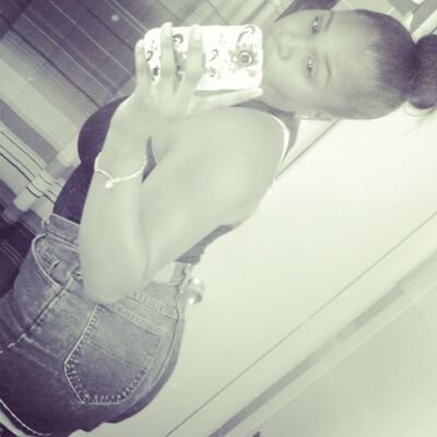 AylaAylaj564's profile picture. 