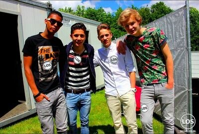 fangirling all day
