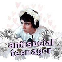 free follow from @phiIsboat if u want to follow bk pls follow that account ok ur flawless ily