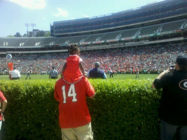 Dawgs_and_Skins's profile picture. UGA alum and DAWG 4 LIFE...Representing Skins, Wiz and Nats