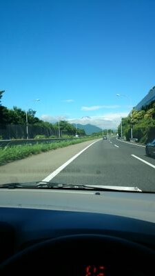 毎日適当につぶやいてます！フォローはお気軽に！音楽はymo.車はsubaru regacy DIT,バイクはカワサキかな！食べ物はスクランブルmにこだわりあり、趣味は？ロードバイク！