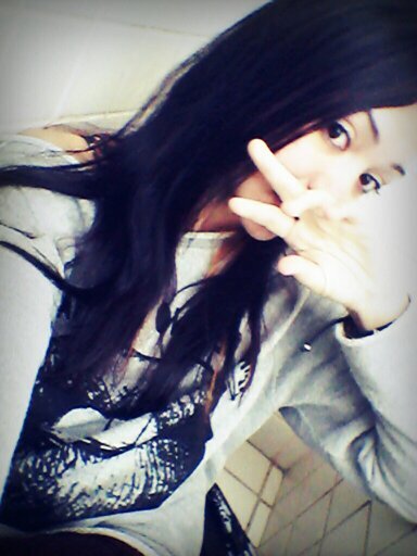 em0tiva Profile Picture