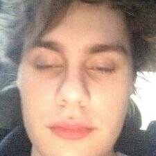 i just followed you;to return the good deed follow me @mgcliffuck ☺