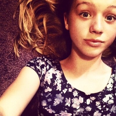 KaylaHillier2's profile picture. 