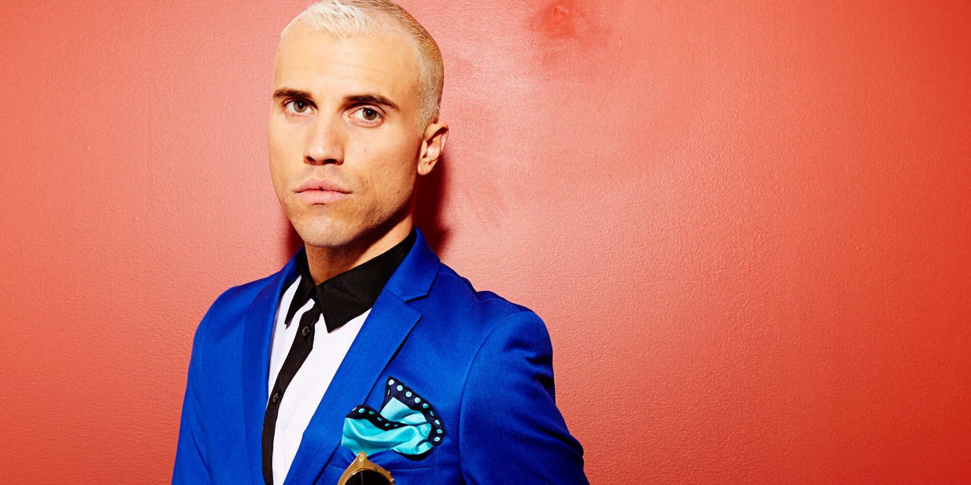 Tyler Glenn Fan Page | Follow & Discuss Tyler | POP PSYCHOLOGY OUT NOW | @NeonTrees @Tylerinacoma @ChrisCordley @ElaineTrees @NeonBMC  |