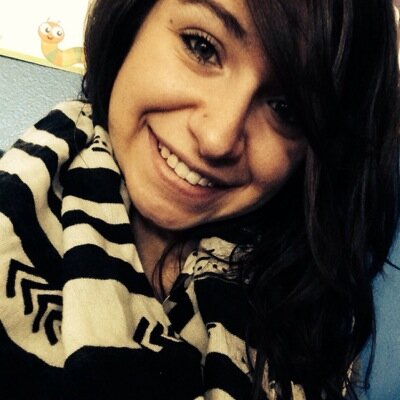 sierraleeone's profile picture. 