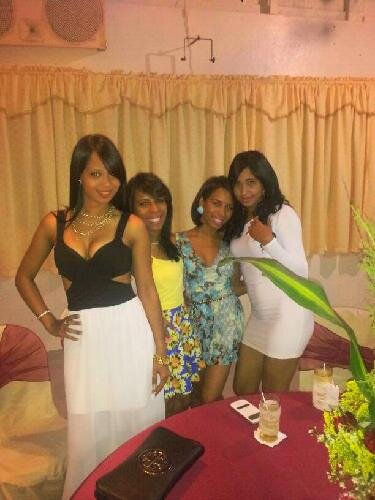 Dios ♥ Simpática, Sencilla...♥ 
 
 Amoo Todo Lo que Soy & Lo Que Hago! Fiel, Amorosa, Cariñosa sencillamente Soy Yoo! ♥♥
