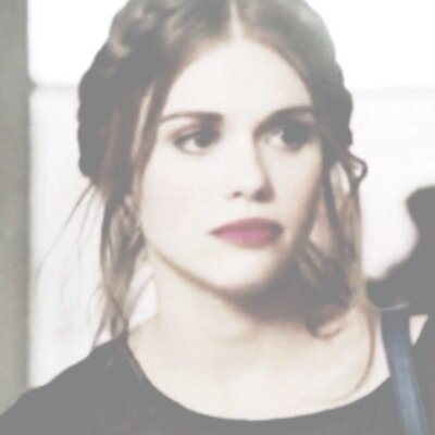 free follow from @divergenitals