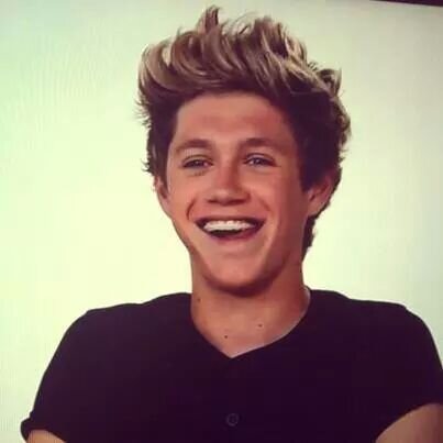Niall Horan you are my life and my smile♥ my favorite drug...I♥ love you ~italy~ I'm directioner ∞