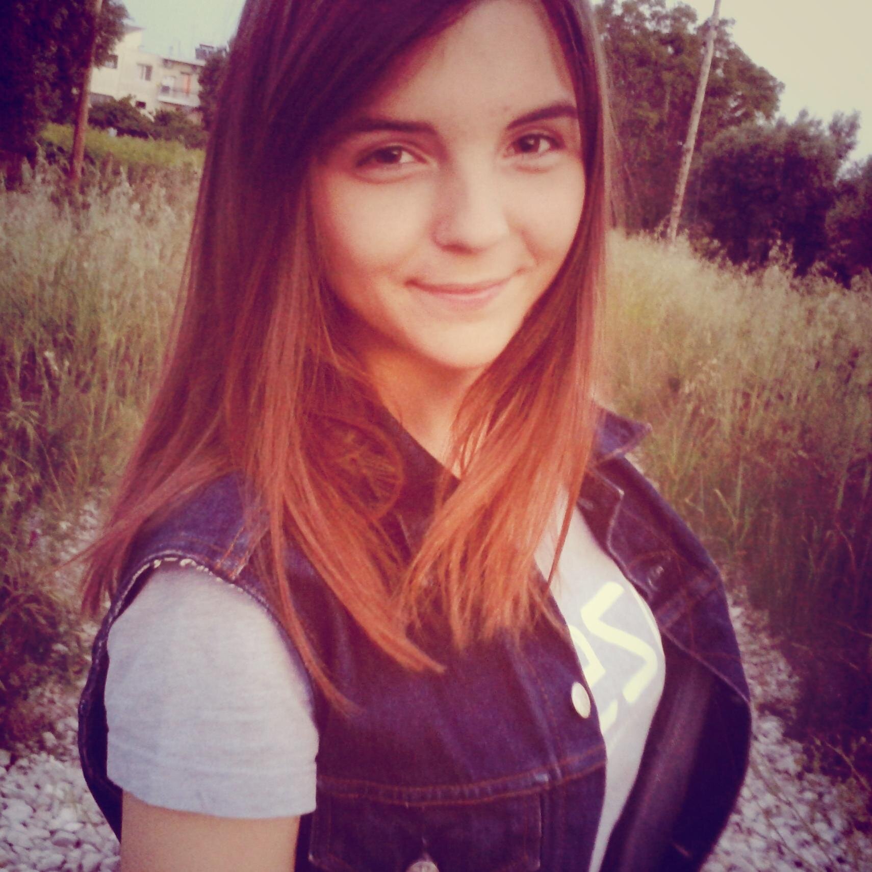 chara5sos's profile picture. 