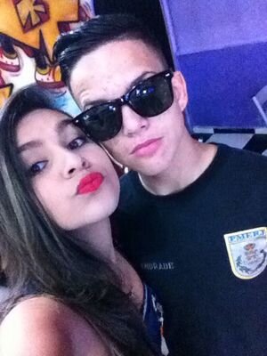 É preciso amar as pessoas como se não houvesse amanhã.   15 anos /Evangélica / Rio de janeiro pq sou rio , hahaha ♥  Deus Bruno mars Demi lovato Ivan ♥
