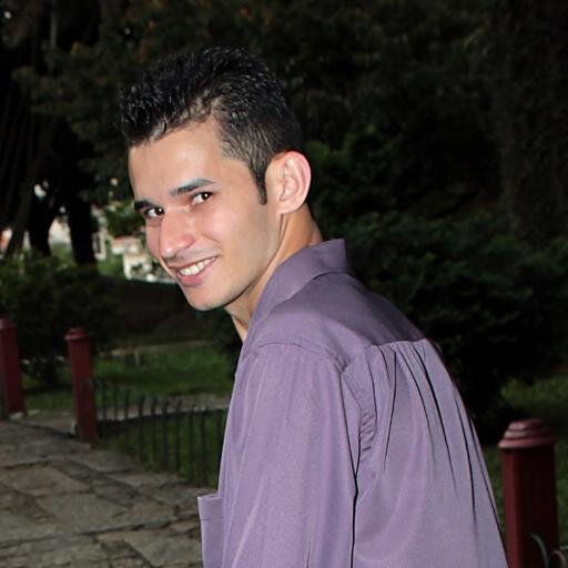 ♥♥♥ Eu sou uma pessoa que acredito que a melhor maneira de melhorar o padrão de vida, esta em melhorar o padrão de pensamento. Sigam-Me☜═㋡