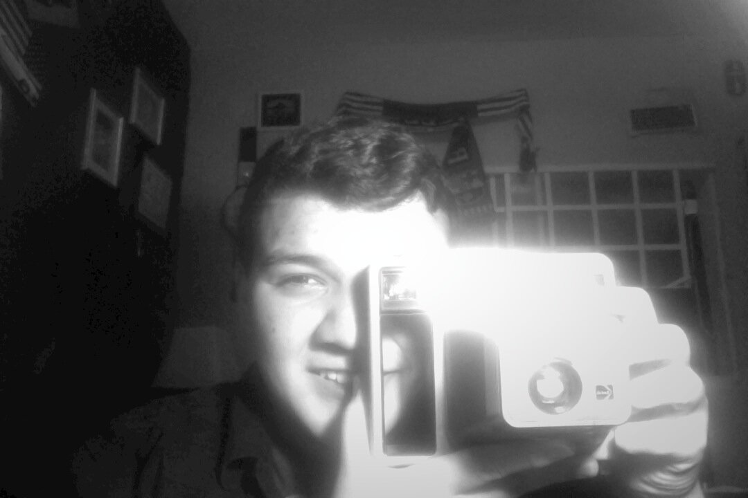 Rick_Cobar_'s profile picture. Honestamente, me importa un carajo esta red social.