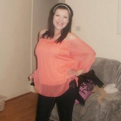 RosieNally's profile picture. 