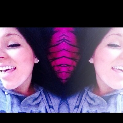 Im the sweestest bitch you'll ever meet. @cameronlibby1 has the key to my❤️