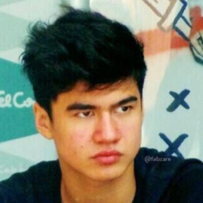 Please follow @cliffuckers bc i gave u this free follow and she ll follow back and give u a cookie if you ll tweet her i follow you bc i can