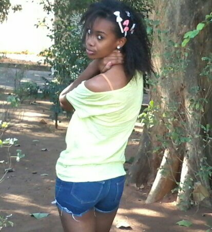 ♡ linda, simpatica, divertida ♥  Que so os seus beijos me calem a boca  ♡ SEGUE DE VOLTA ♡