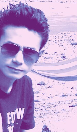 vic_chaz3's profile picture. 