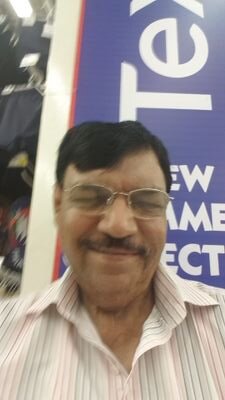 group managing director
