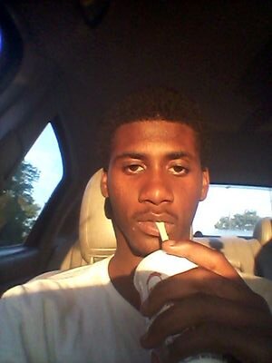 call it like 
I see it but I'm not a reff 
Birthday :April-10-1993 
90s Bby Aries ♈fym 
Snap Chat toongetit
Instagram Higher_atmosphere