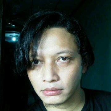 weebeex's profile picture. 