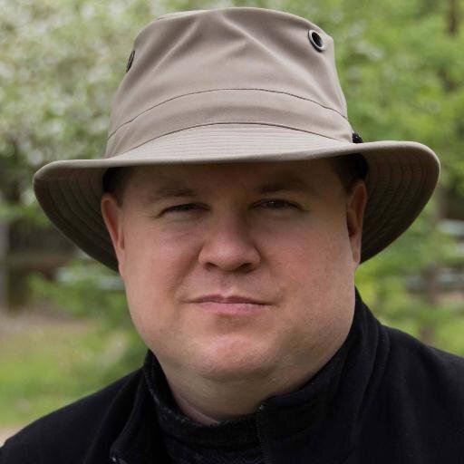 Rawhx's profile picture. Photographe amateur, Développeur .Net/Core(C#, VB ,ASP/Blazor), TSQL. Et amateur de JDR, Sciences-Fictions et tout ce qui est techno. Bref, geek à temps plein.