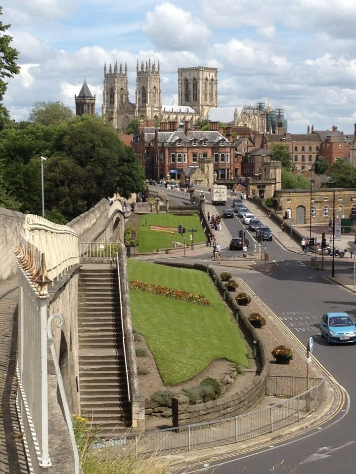 Providing daily deals in York city centre for all business. Deals of *City* Currently live in- London, Manchester & York. #DOY #dayofdeal #streetname
