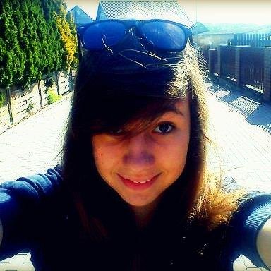 Directioner, Potterhead 
facebook : https://t.co/dbPJoHBtvX
ask : http://t.co/LDjeugRnMV