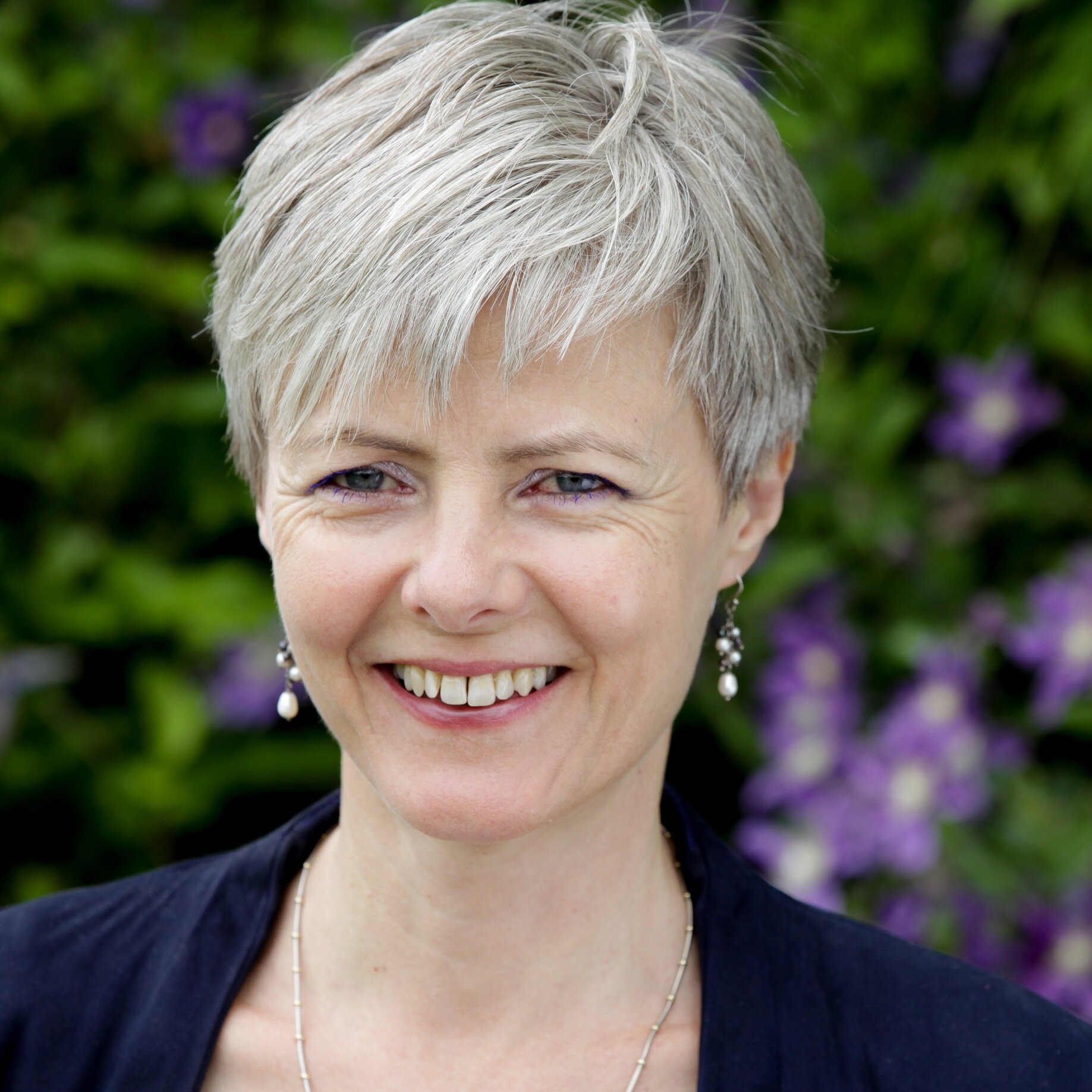 rowenakate's profile picture. Extremely Alive