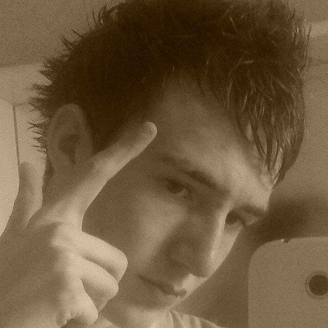 Amateur Danse Smurf  ;) 
[My Girlfriends is awesome] @fan_du_RT  *-* ♡ #Followback #teamfollowback #RT #youna