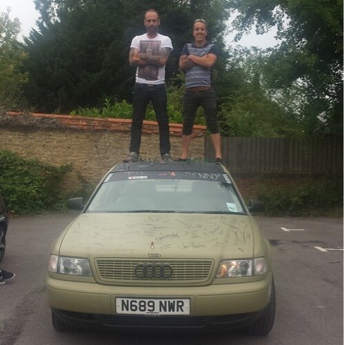 footlongstrong's profile picture. Goddalodddddddddon