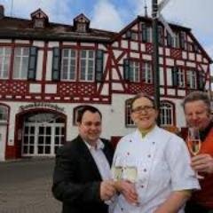 Landgasthof, Apartments, Festsaal
Wir lieben Geselligkeit und Genuss