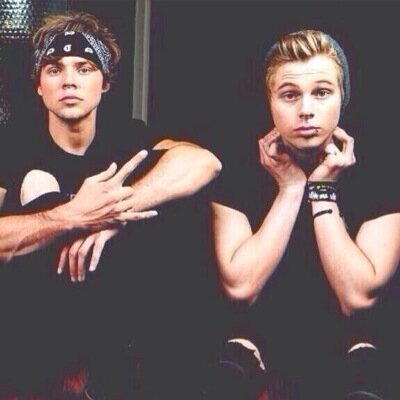 ksldjow's profile picture. Hi hunni could you please follow @notmegangiles it would mean alot, if you already do ily :-)