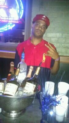 MoonBoots515's profile picture. Last of a dying breed Real niggas stand up..... #TeamNoKids #TeamCarmel #TeamGemini #Teamlightskin #TeamLoudPak