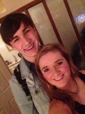16, play rugby, love music and Rebecca Whyte♥