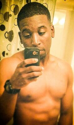 dhat nigga u love to hate; tAKE YO food off yo plate EAt thAt ***** like cAke!