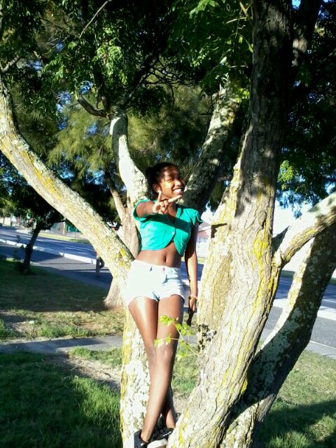 Don't down grade yourself ,for a someone who aint worth it.I'm all about good times and good vibes ♥☆.