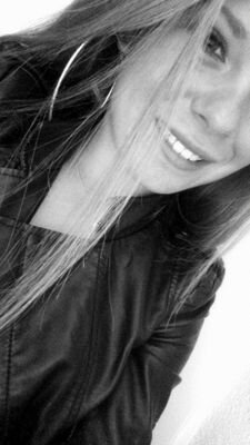 al 9 jaar beste vriendinnetjes. Ik hou echt super veel van jou, wil je echt never nooit meer kwijt! ILoveYouBabyy♡♡ xxo chantal --