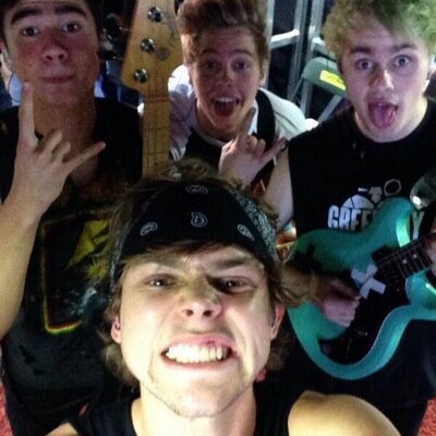 5sos_fam_ww's profile picture. saved @94cheshirestyle
