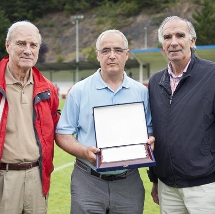 Presidente  del Balmaseda fc  y seguidor de C E. Sabadell y enamorado del futbol de bronce
