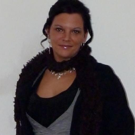 DarkRockabella's profile picture. 