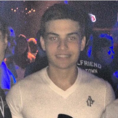 ''Seja dono do seu pensamento a felicidade está em cada momento.''