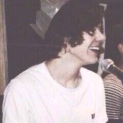 free follow from @drunkladharry