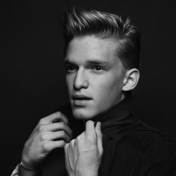 I've got a thing for 5 boys, and an aussie kid called Cody.