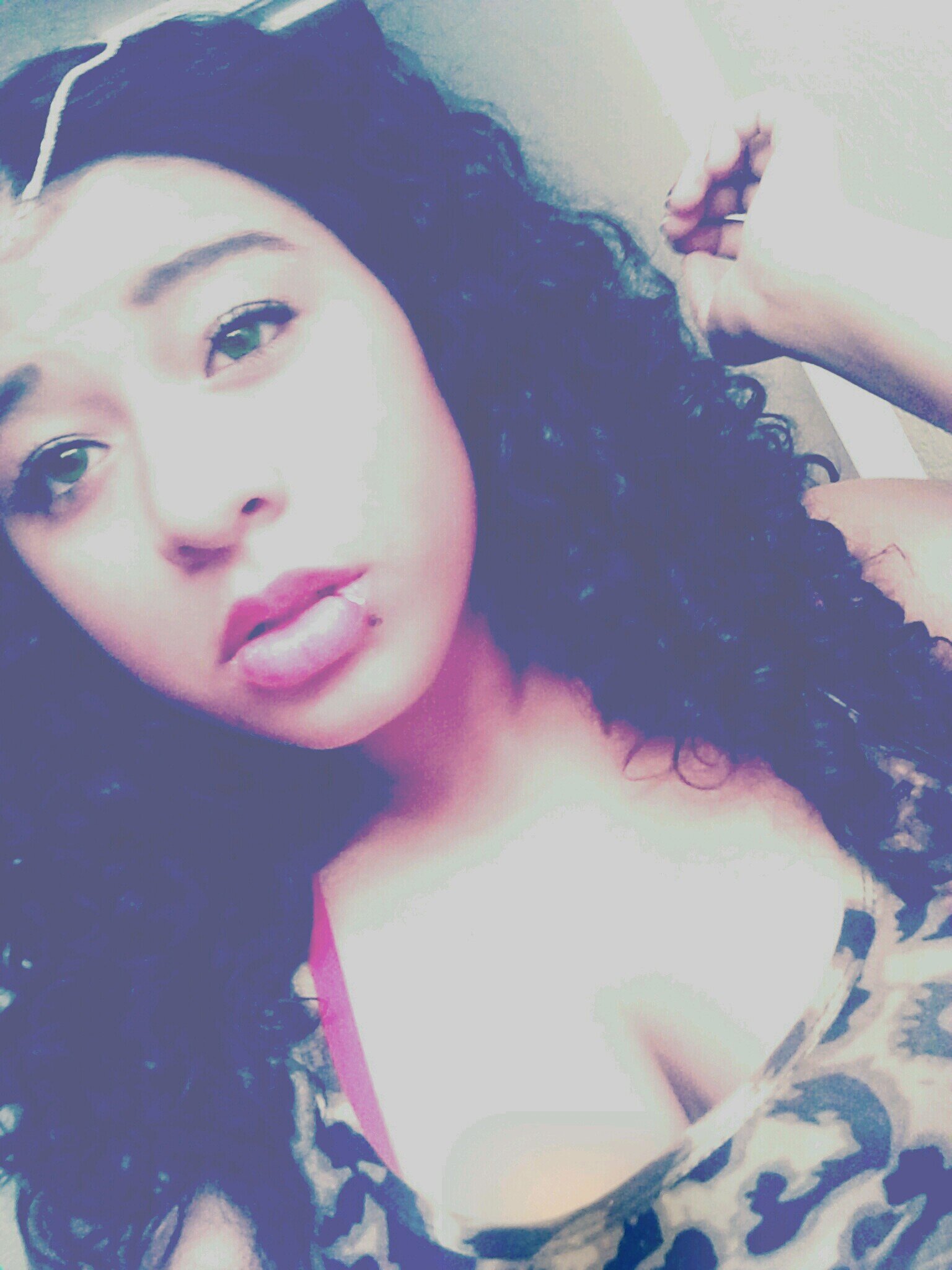 •mixxed❤
•bisexual
•november.13
•scropio❤
•unique
•unlike no other 
•just an ordinary girl chaseing her dreams
MUSIC is my everything