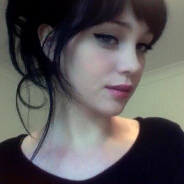 I like pizza. You like pizza. Im not good with poems. Kiss me