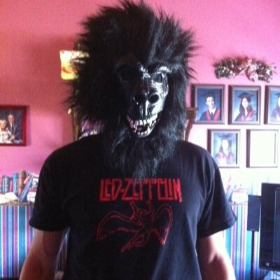 Bukesy's profile picture. I once took a metaphysical walk for a walk, alongside a wok.