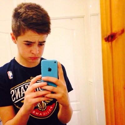 From wales , 15 , rugby&football⚽️