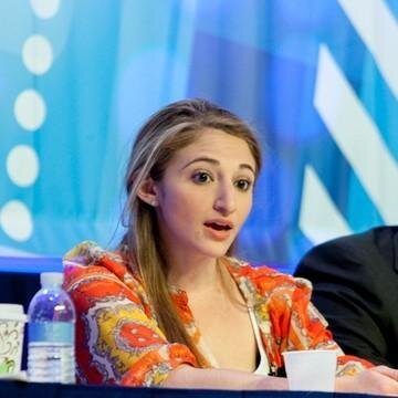 beckyleven's profile picture. 